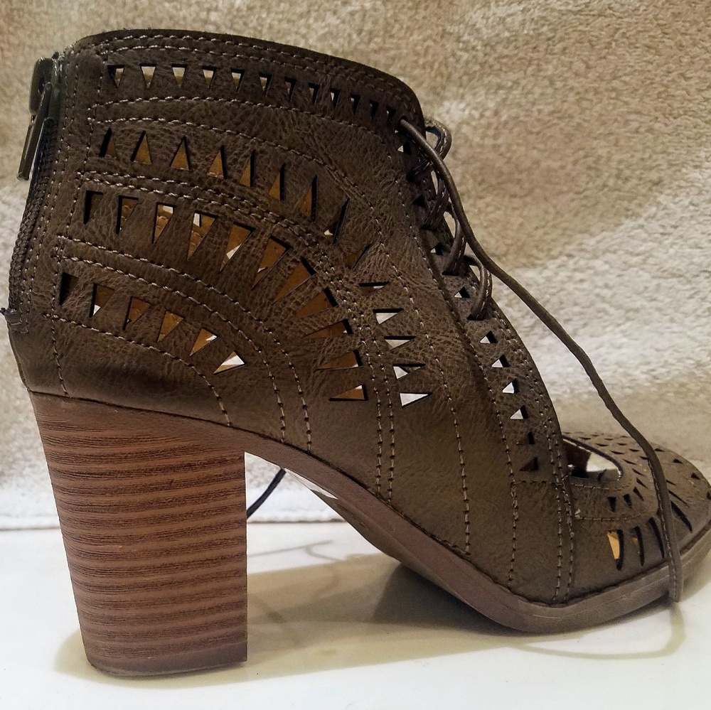 Lace-up heels